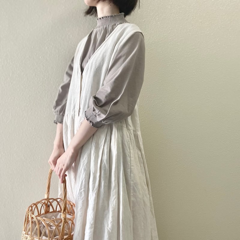 nest Robe リネンタックノースリーブ2wayワンピース Revival >>タックノースリーブ2wayワンピース | ONLINE SHOP