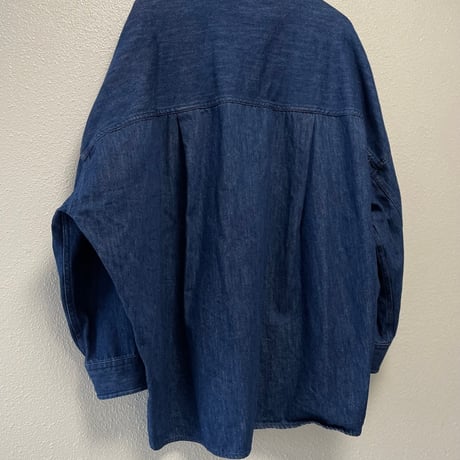 2024AW / 人気完売品 雑誌LEEオリジナルブランド 12closet × エディター伊藤真知さん コラボ コクーンデニムシャツ