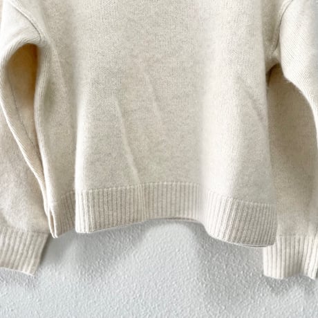 2023AW / BEARDSLEY ホワイトヤクプルオーバー