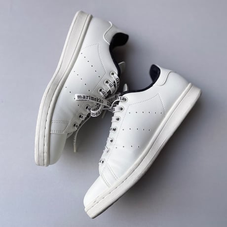 人気完売品 / marimekko × adidas STAN SMITH コラボスニーカー