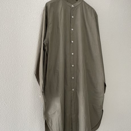 人気完売品 / 2024SS denier  D/d バンドカラーシャツ