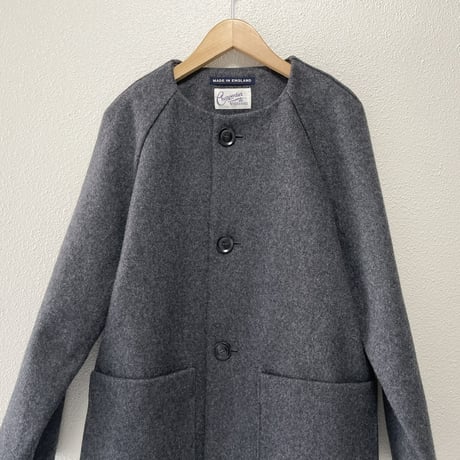 LONDON TRADITION × Charpentier de Vaisseau ノーカラーコート