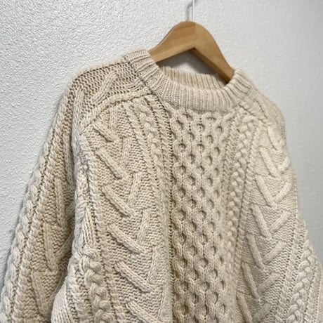 AMERICAN EAGLE ケーブルハンドニット