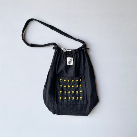 販売継続品 /  pot and tea  リネン小花刺繍バッグ