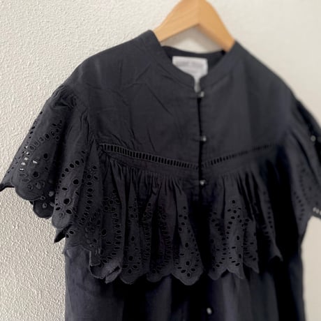 BEARDSLEY ビアズリー ギャザーレースブラウス