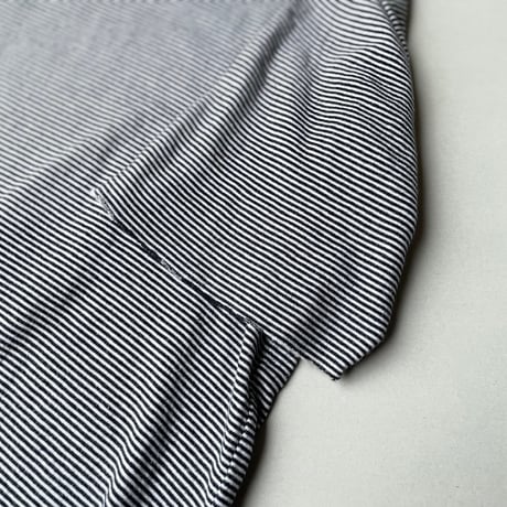 LENO HALF SLEEVE BORDER T-SHIRT