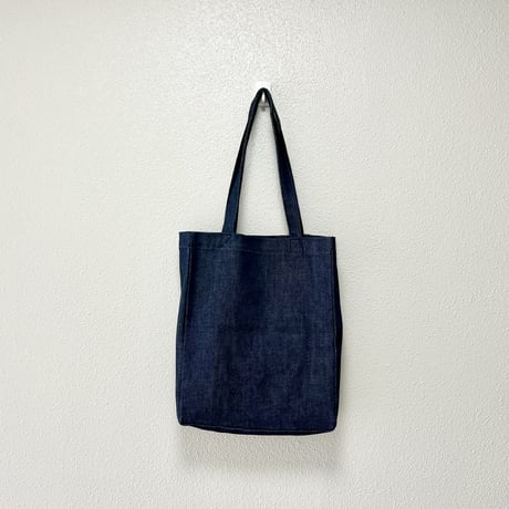 A.P.C. TOTE LAURE BAG