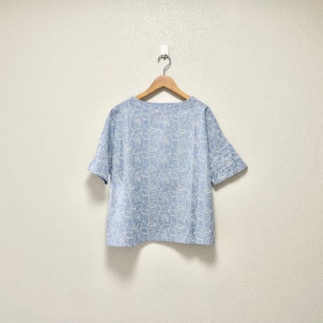 grin シャンブレーリーフ刺繍カットソー