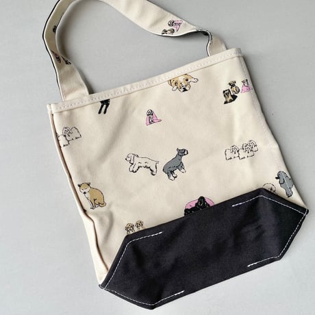 TEMBEA BAGUETTE TOTE DOG