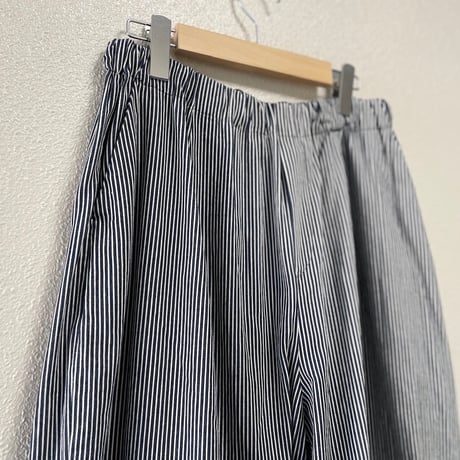 継続販売品 / mizuiro ind  ヒッコリーワイドテーパードパンツ