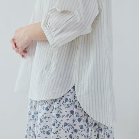 【3色展開】select サークル刺繍 コットンブラウス