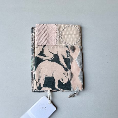2024SS / タグ付き未使用品 人気完売品 /  minaperhonen -piece, book cover-