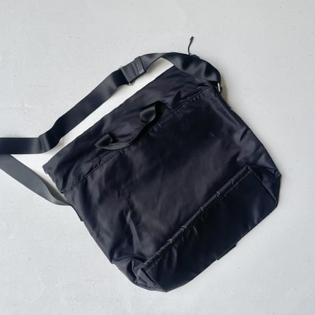 ear PAPILLONNER 【BURLAP OUTFITTER×ear】 メタルパーツコンビトートバッグ