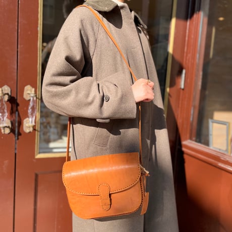 fes ショルダーバッグ