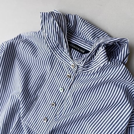 mizuiro ind / ストライプ フード付き ショートプルオーバー