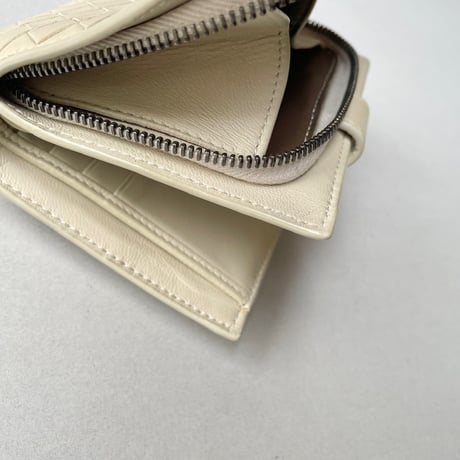 Bottega Veneta イントレチャート レザーウォレット