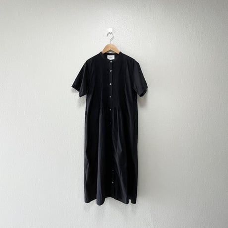 MIDUMISOLID ハーフスリーブピンタック シャツワンピース