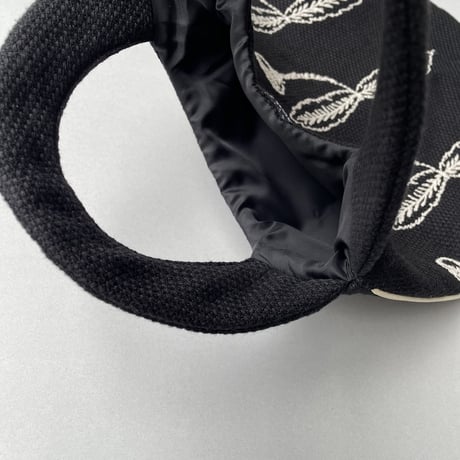 2023SS / 人気完売品 / minaperhonen egg bag -developpe-