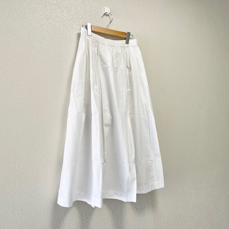 販売継続品 / タグ付き未使用品 / MARMARMAR タックボリュームスカート