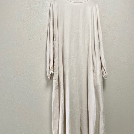 人気完売品 / nest Robe リネンスモックドレス