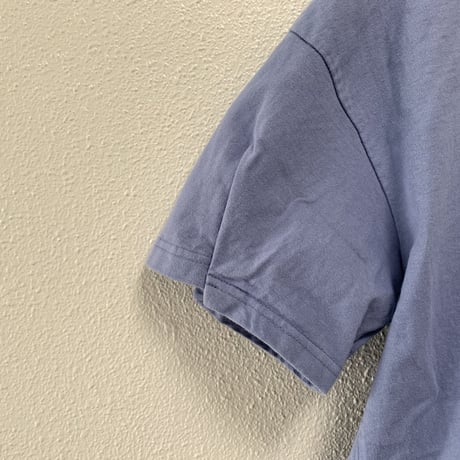 nest robe Tシャツ
