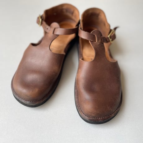 定番継続販売品 / AURORA SHOES T-strap brown
