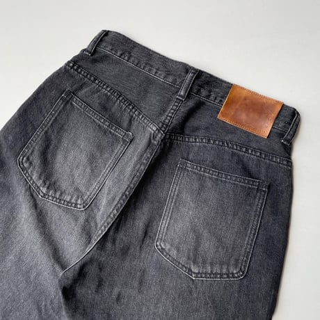 2025 / 販売継続品 / 休日と詩 休日のデニム104
