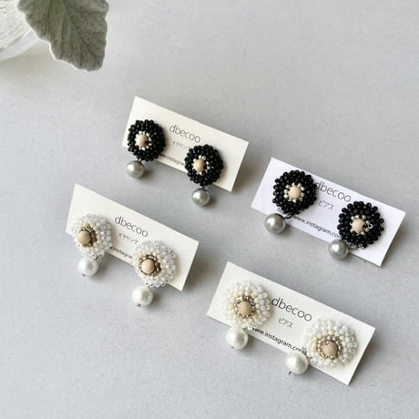 dbecoo 刺繍の耳飾り