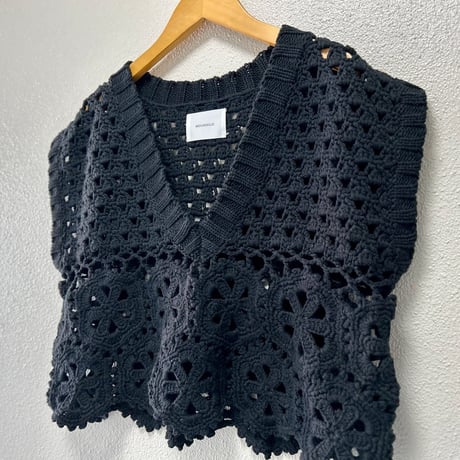 MIDIUMISOLID モチーフかぎ針編みベスト