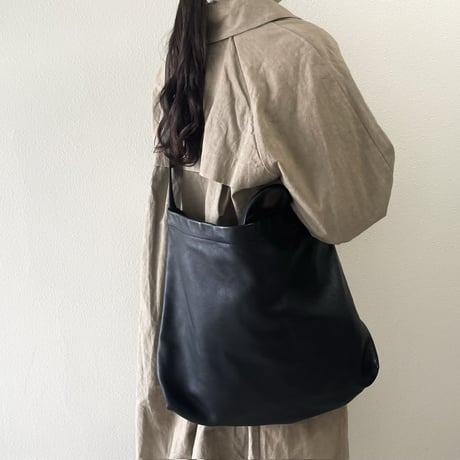 販売継続品 / nest Robe / CONFECT バレンシアレザー ショルダーバッグ