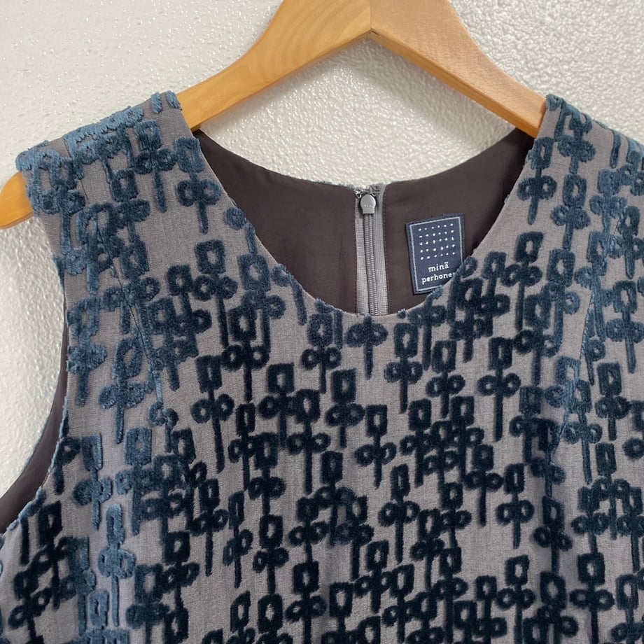 68d394f8393dc312d77d2341