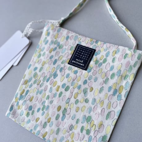 2023AW / タグ付き未使用品 / 人気完売品 / minaperhonen pocket bag -jelly beans-