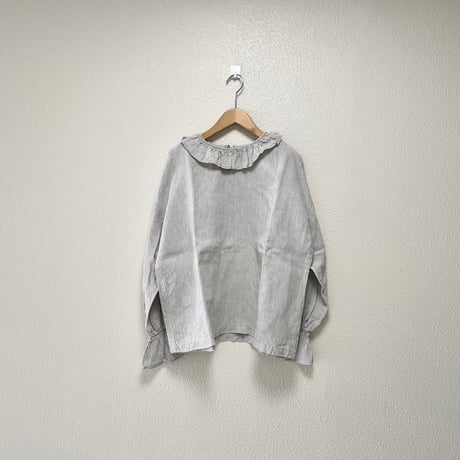 あたう洋裁店 フリル襟ブラウス