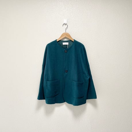 2024AW / 未使用品 / タグ付き grin 圧縮ブークレーアロウジャケット