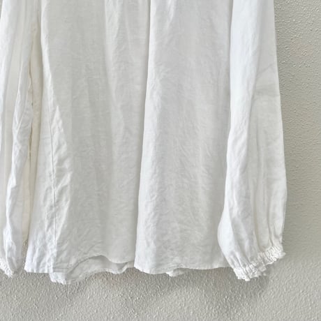 nest Robe リネンスタンドフリルブラウス