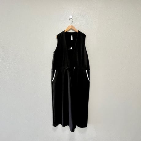 2024AW / sirone フラップネックスリーブレスコンビネゾン