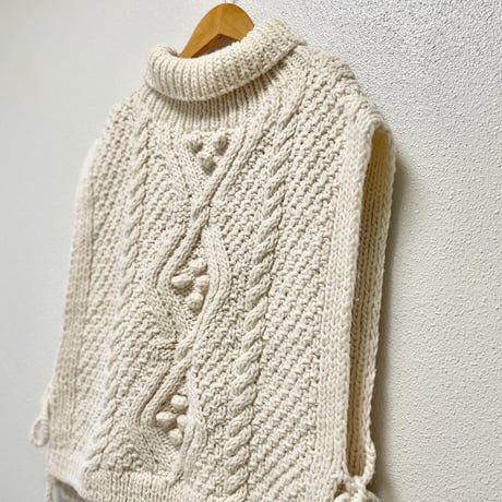 2023AW / nest Robe ペルーニットポップコーンケーブルベスト