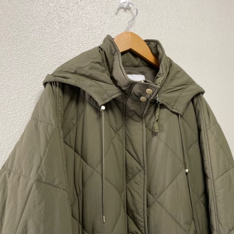 2024AW / SLOBE IENA 撥水パッディドフーディーポンチョ