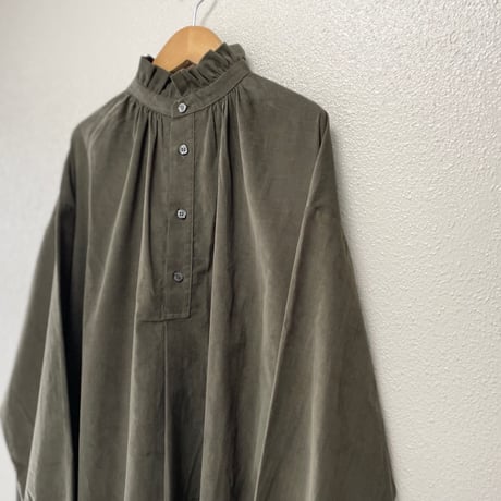 Honnete  frilled collared wide dress フリルカラー ワイドワンピース
