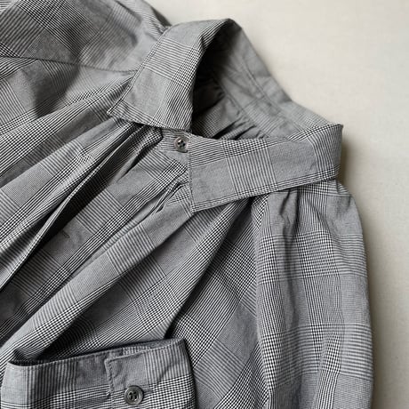 2024AW / 販売継続品 UNIVERSAL TISSU ナチュラルタイプライターギャザータックBL