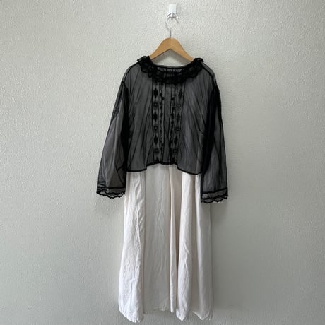 Malle チュール刺繍ブラウス