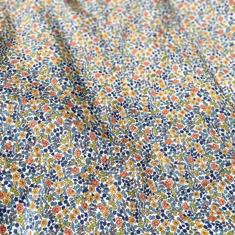 A.P.C.  リバティ 小花柄ブラウス