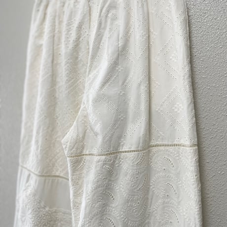 2026SS / 人気完売品 niko and ... リメイク風レースパンツ