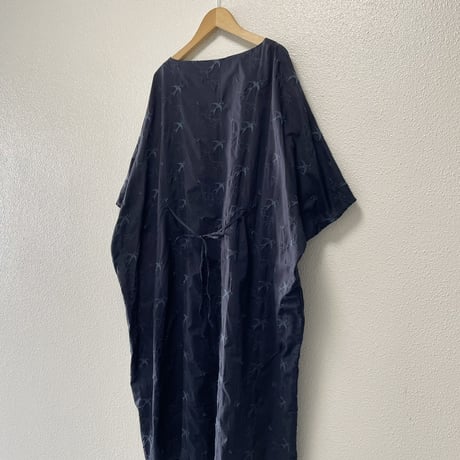 LOISIR 刺繍ワンピース