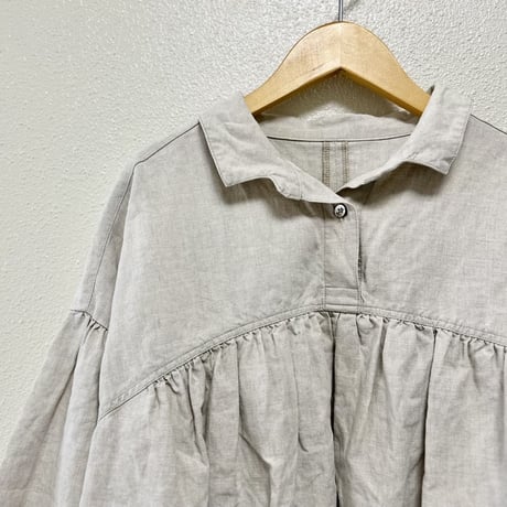 nest Robe 高密度ブラックリネンギャザーブラウス