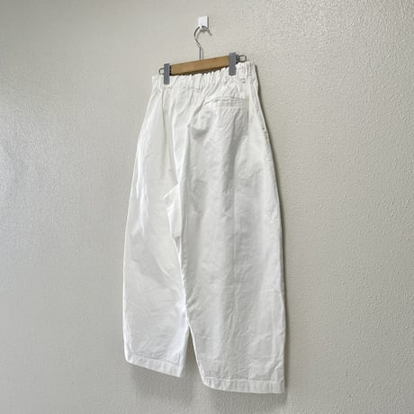 2023SS / nest Robe コットンチノ近江晒 タックパンツ