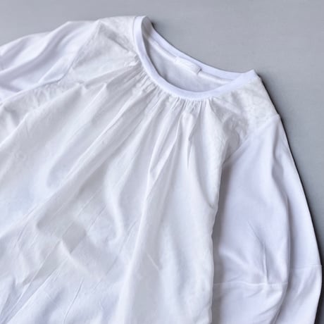 販売継続品 / TORIHS フロントレースT(花柄)  2(S-M)