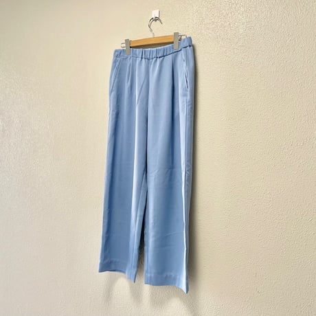 販売継続品 / タグ付き未使用品 / MidiUmi color easy pants