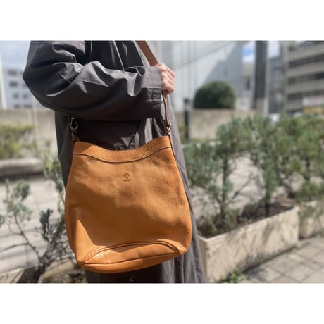 CIVA ショルダーバッグ