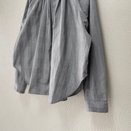 2024AW / 販売継続品 UNIVERSAL TISSU ナチュラルタイプライターギャザータックBL